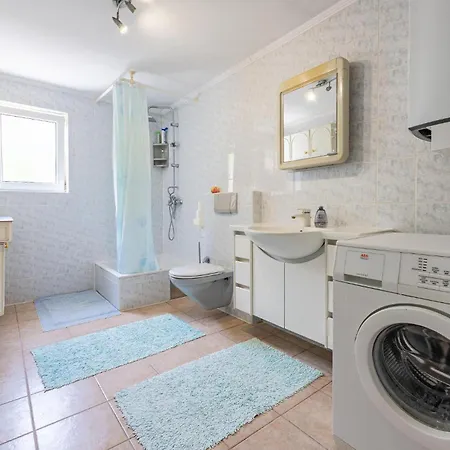 In With Kitchen *