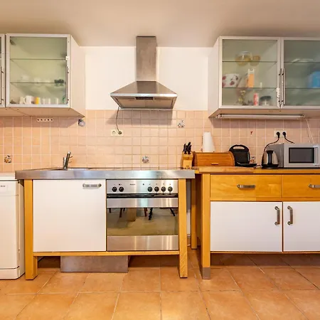 In With Kitchen
